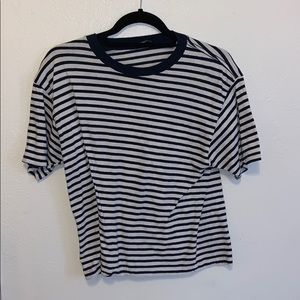 Brandy Melville Tshirt